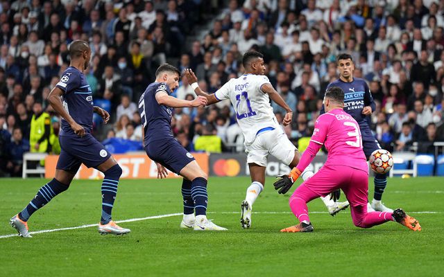 Azzi Fudd：2025年NCAA冠军+MOP 一个读满5年大学的康大偶像（读满五年的康大偶像Azzi Fudd：2025年NCAA称王并当选MOP）